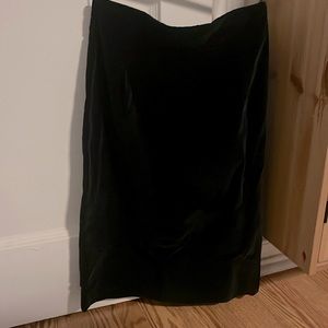 Velvet black pencil skirt